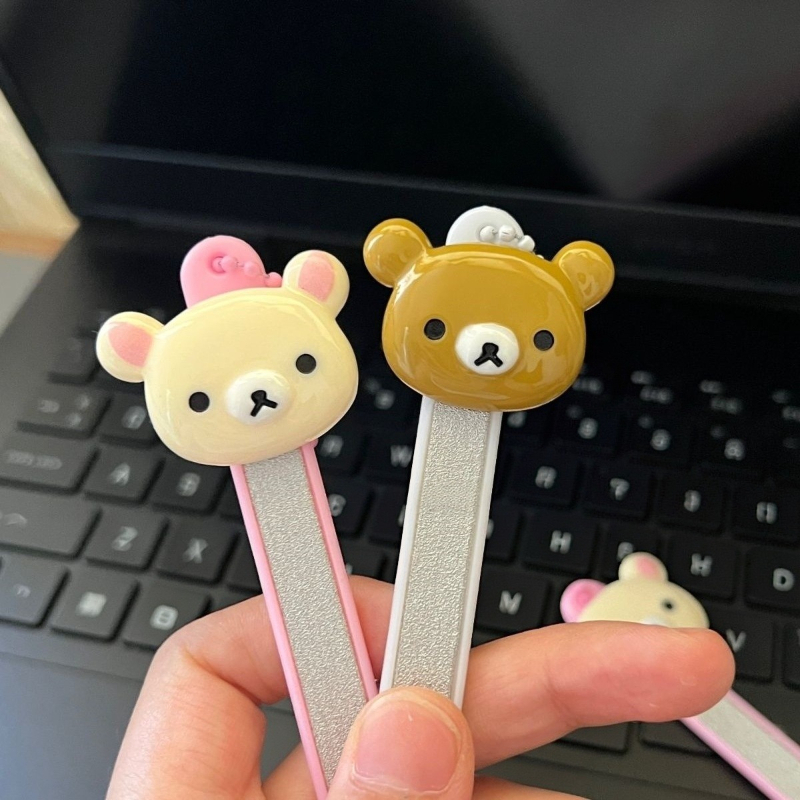 リラックマのアニメデザインネイルアートツール、爪を整えるため - Nail Art Overlay のレビューと価格