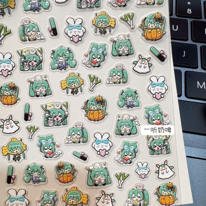 かわいい初音ミクのネイルステッカー。新しい製法でエンボス加工 - Nail Art Love のレビューと価格