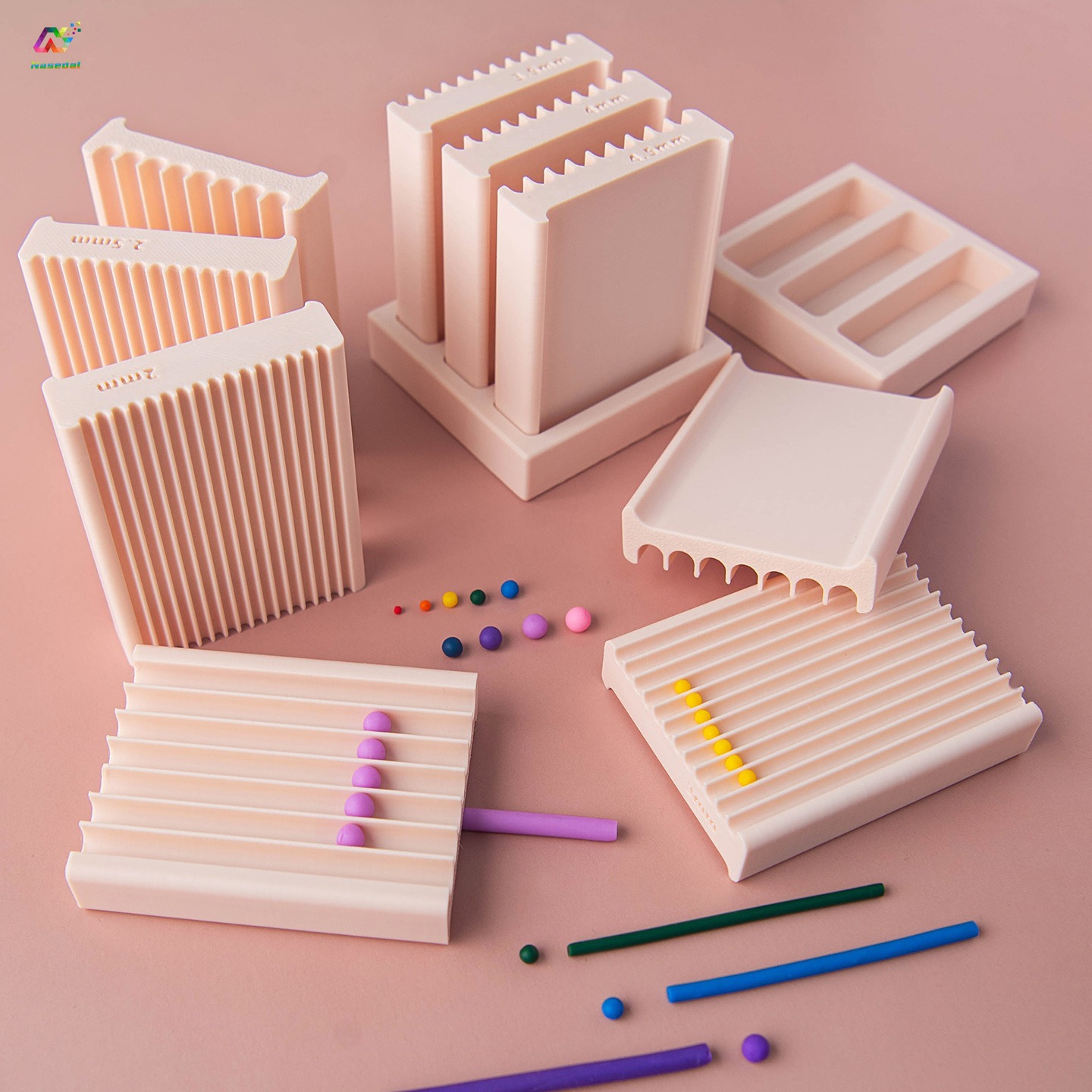2-in-1 ミニクレイボール＆ストリップビーズローラー ポ - Nail Art Overlay のレビューと価格